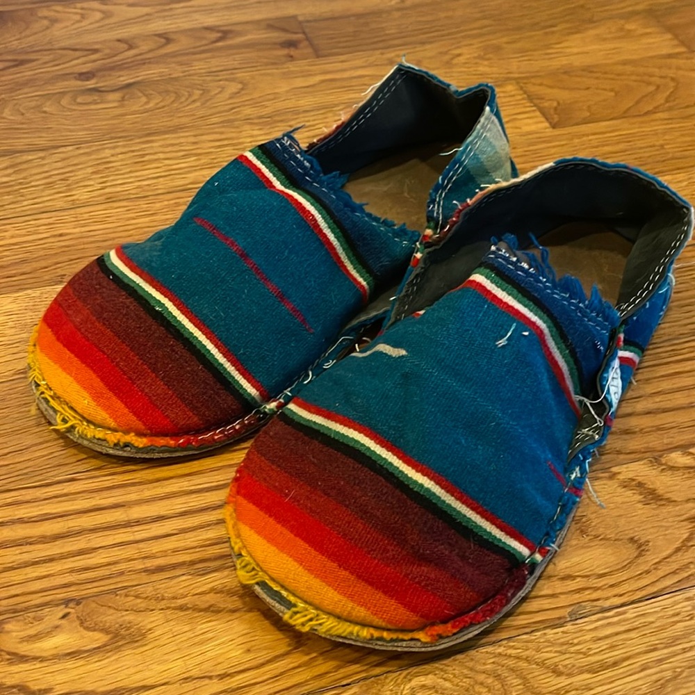 OOAK Magnolia Pearl Vintage Serape Slippers Handmade in Fredericksburg, TX sz 40